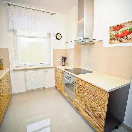 Apartament Sopocki Parkur De Lux Daire